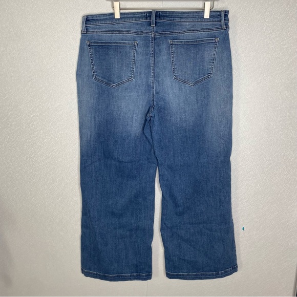 NYDJ Maele Wide Leg LiftxTuck Technology Jeans Size 16 - Picture 3 of 7
